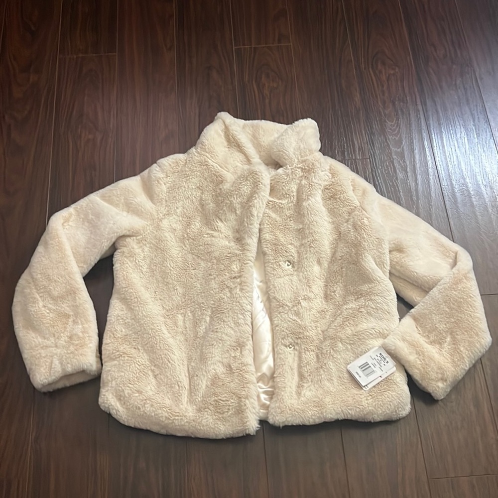 Faux fur cream jacket
